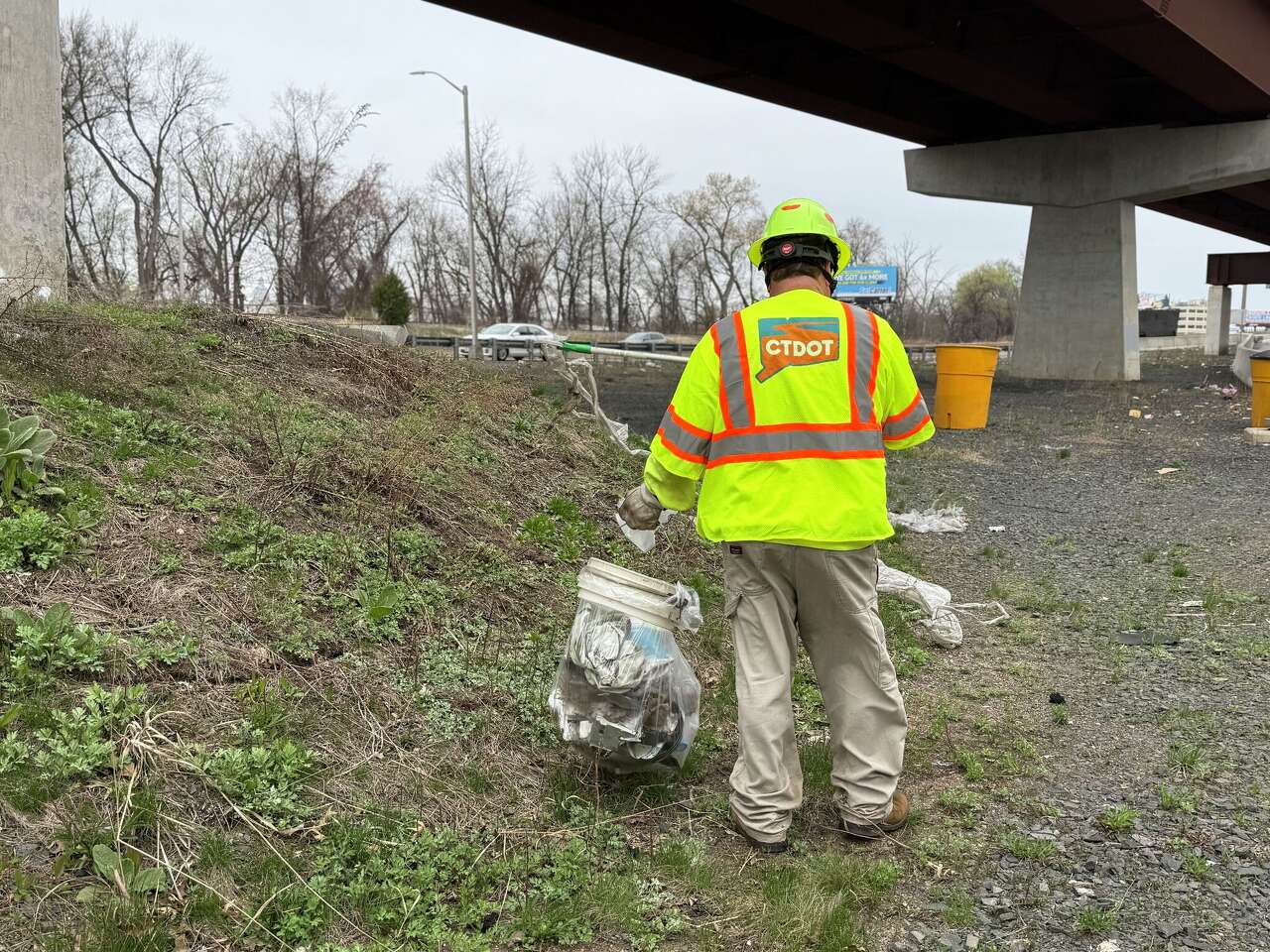 3,000 dumpsters a year: The scale of Connecticut's roadside trash problem