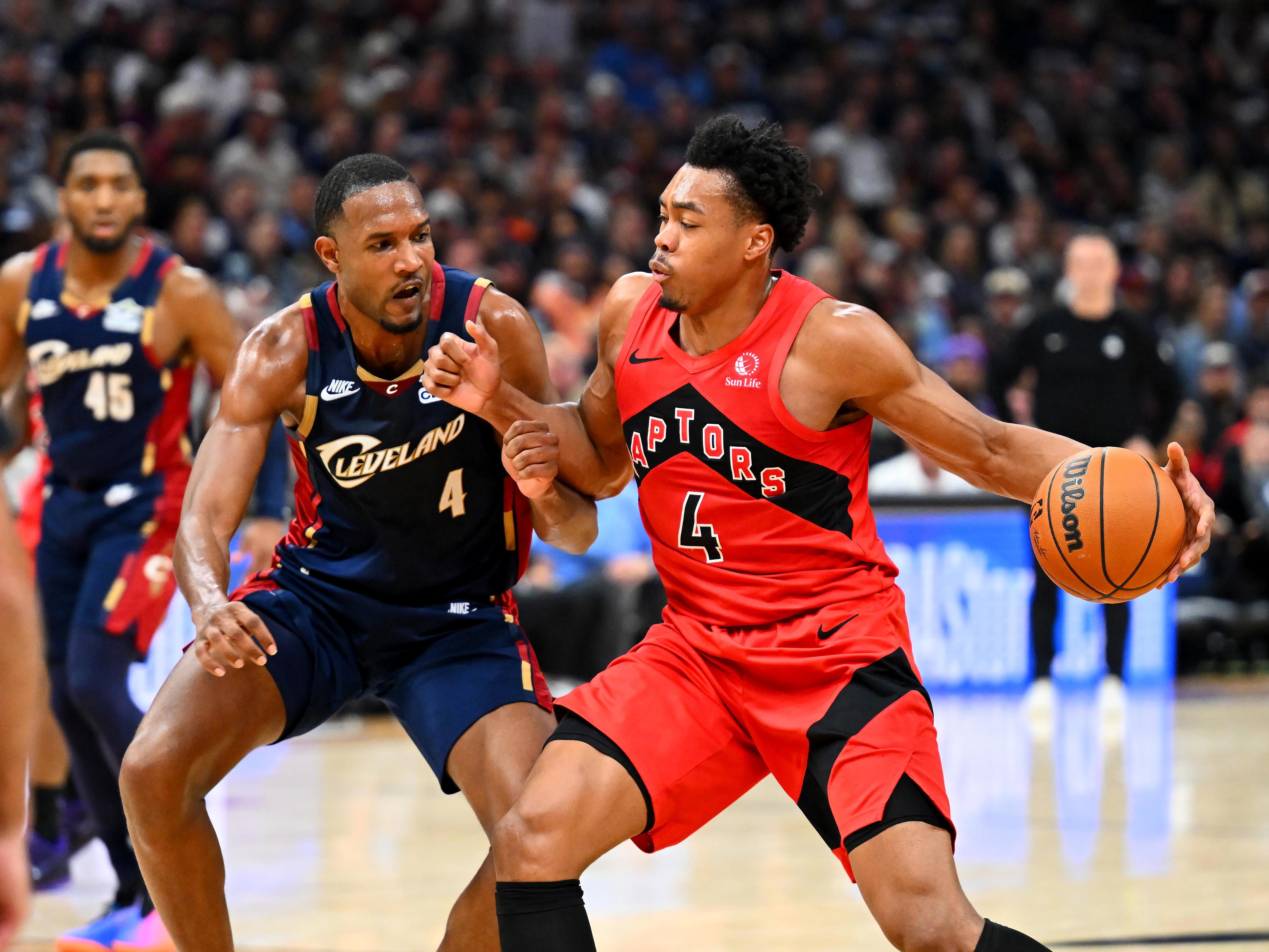 Les Raptors de retour à Toronto
