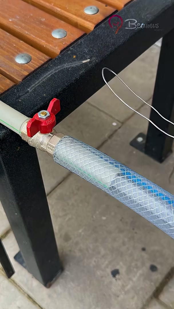 Strong hose securing technique #diy #hose #securing #trick