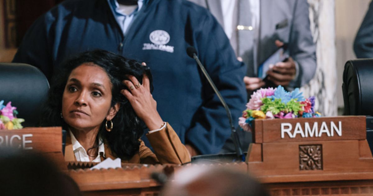 Socialist councilwoman running for LA mayor votes against cleaning out ...