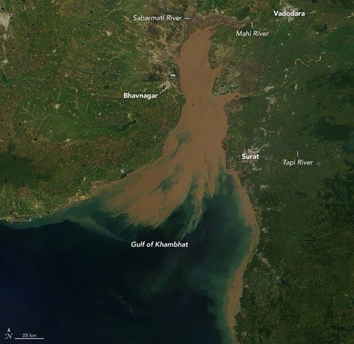 Scientists Found a Mysterious Underwater City Off India That May Be ...