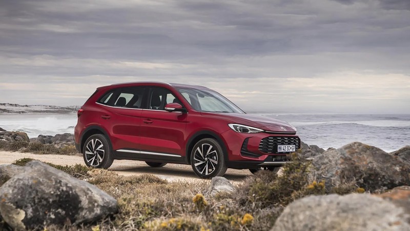 MG ZS Pro 1.5T Luxury: Is this SA’s best value compact SUV under R450k?