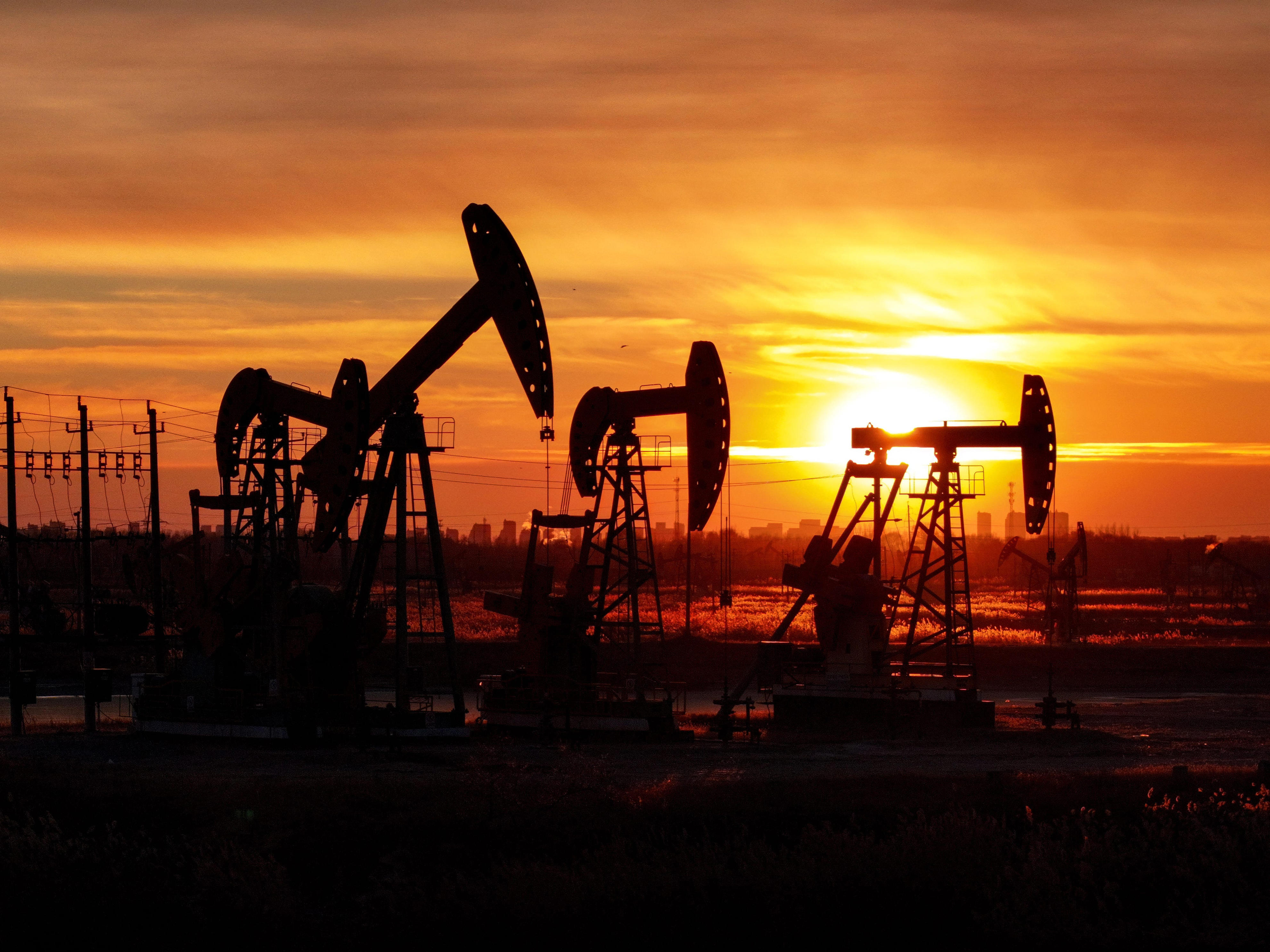 Why a research firm says oil is at a 'breaking point,' and prices aren ...