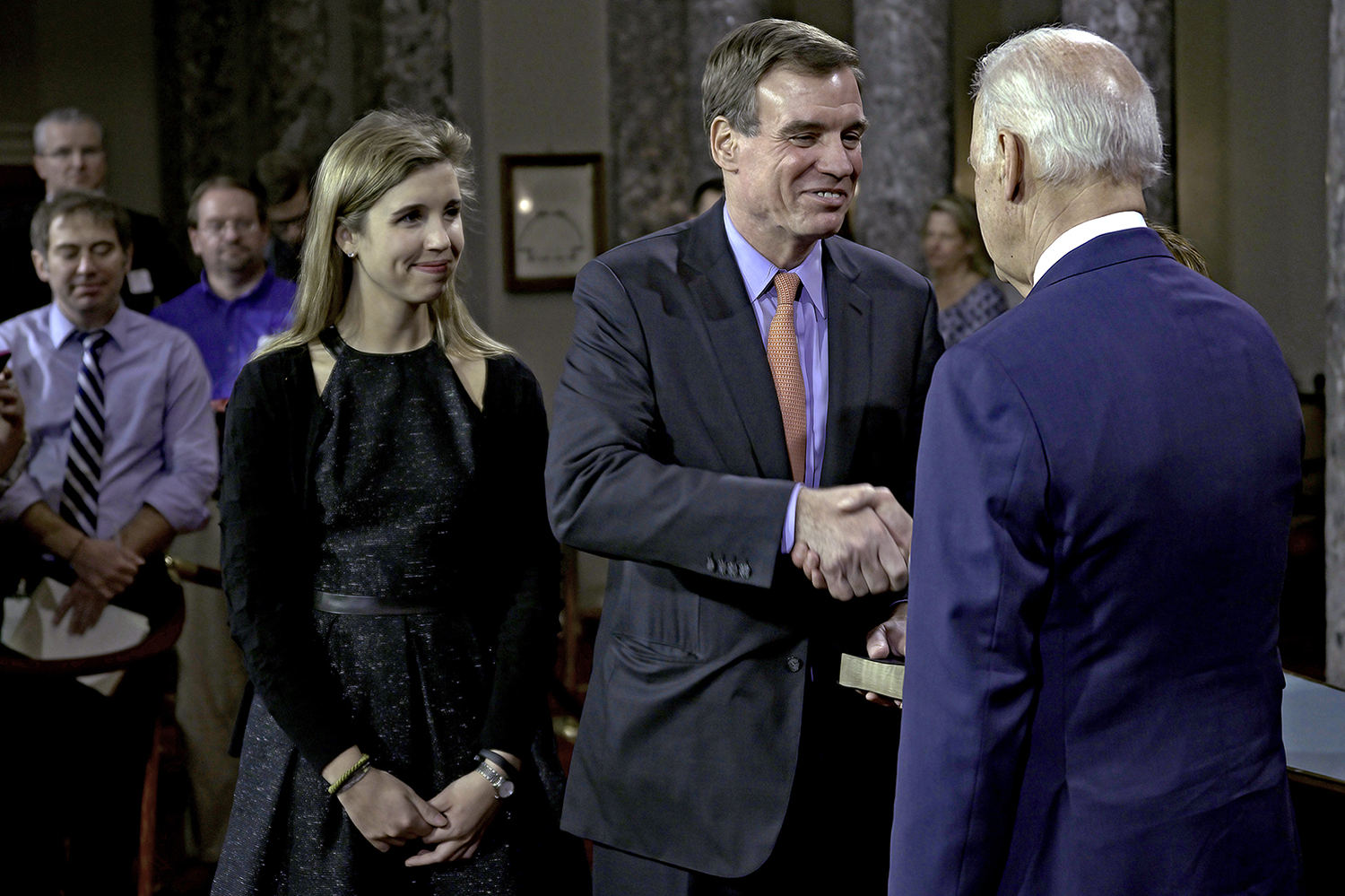 Sen. Mark Warner's daughter dies of juvenile diabetes and other health issues at 36