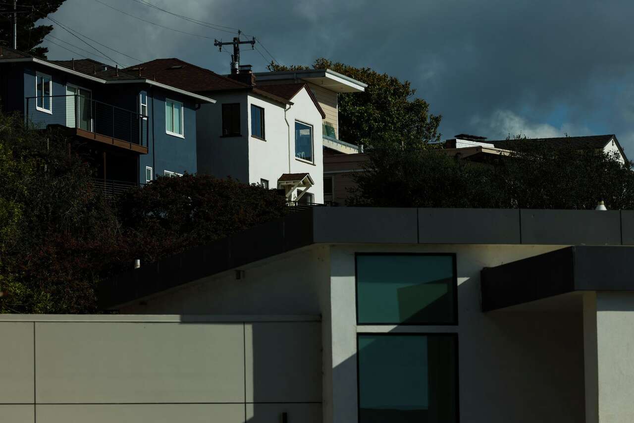 People leaving California are often less rich than their neighbors. New research shows what happens after they move