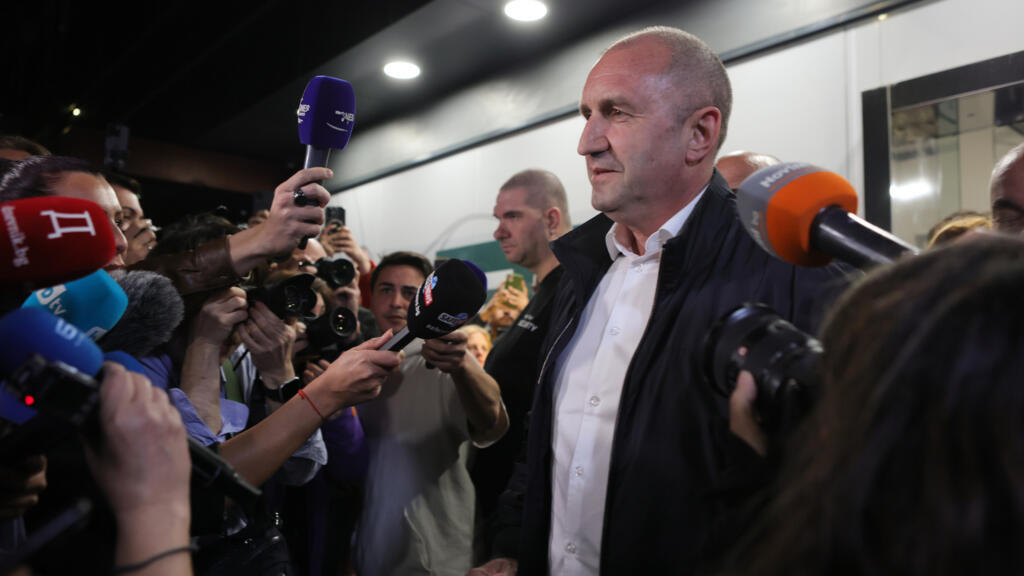 Législatives en Bulgarie : Roumen Radev, victoire d'un candidat « anti ...