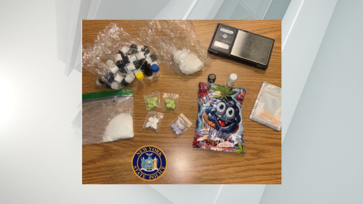 Disabled vehicle leads to Dutchess County DWI, drug arrests