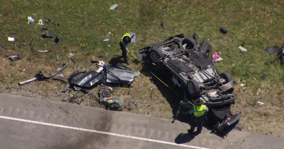 2 dead from crash on Highway 87 in Cumberland County
