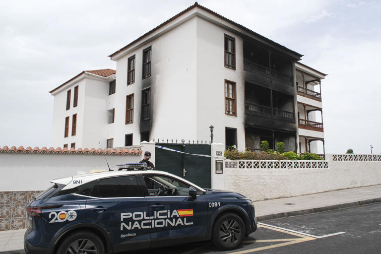 Ascienden a cuatro los fallecidos por el incendio de un edificio en Los ...