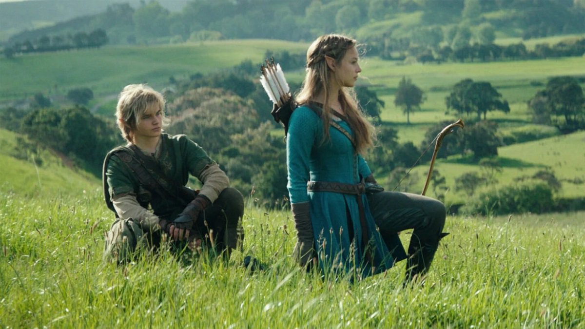 Zelda fan Sally Field chastises Netflix co-star for not playing the games