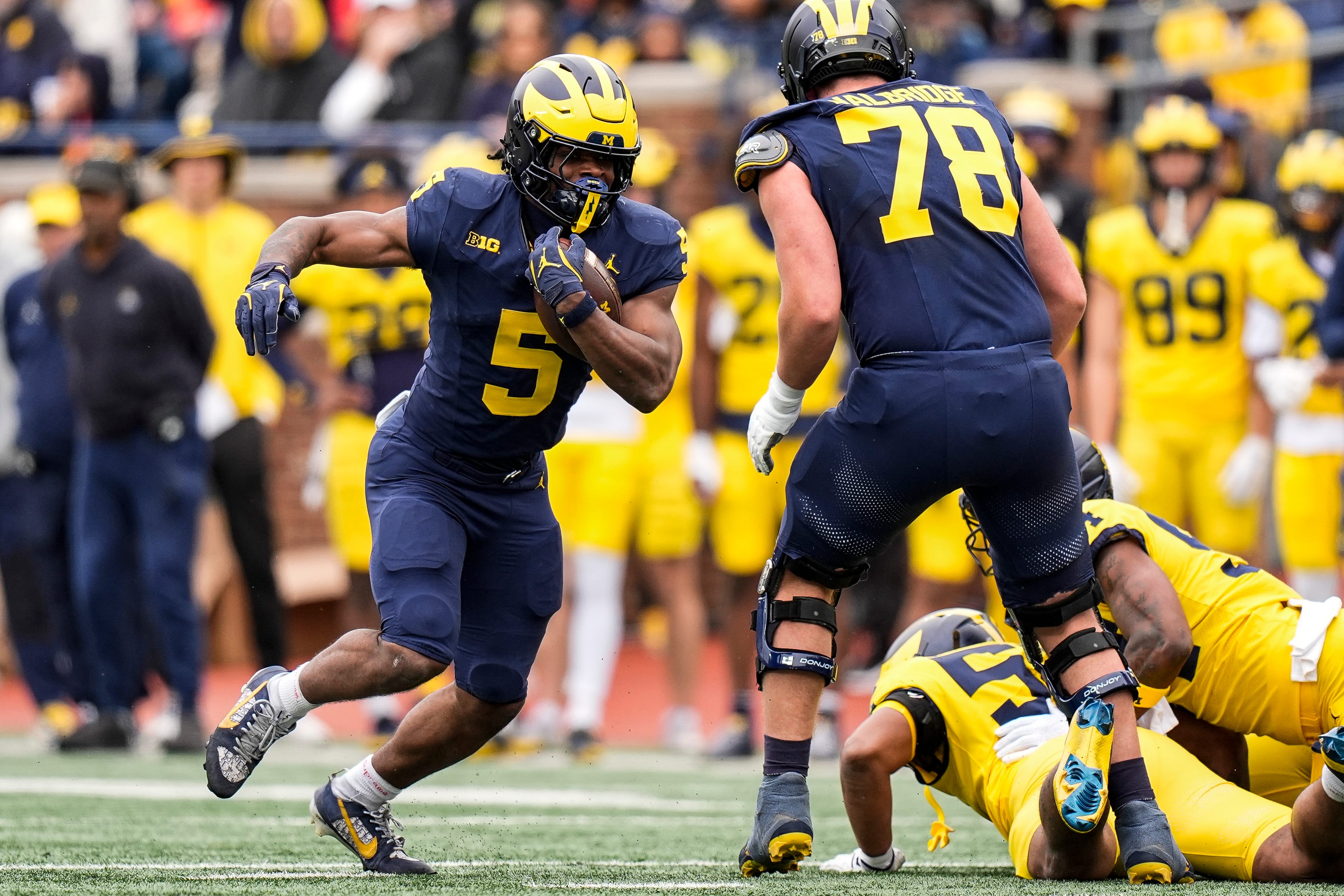 Predicting Michigan football’s offensive depth chart after spring ball