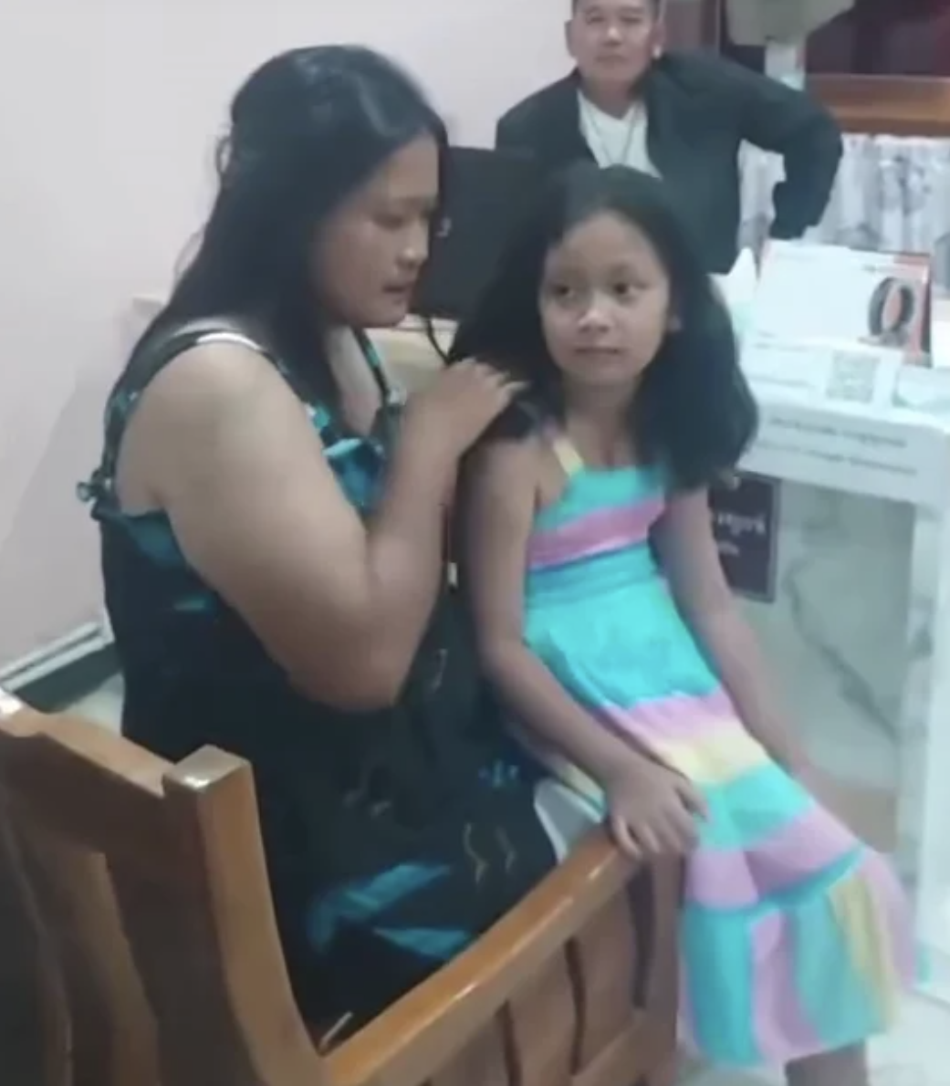 Đi 130 km mới biết quên con ở trạm xăng