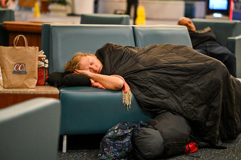 Napping too much may be a warning sign for older adults