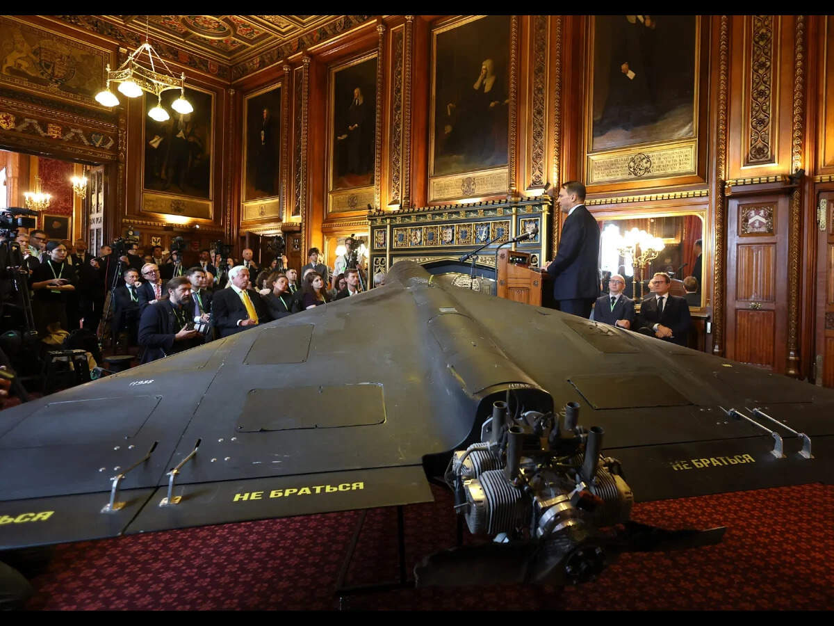US copies Iran's famous Shahed drone? $35,000 suicide drone spotted in ...