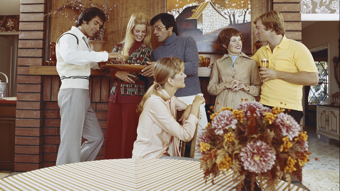 The stealth wealth trap: Navigating friendships when you’re secretly rich