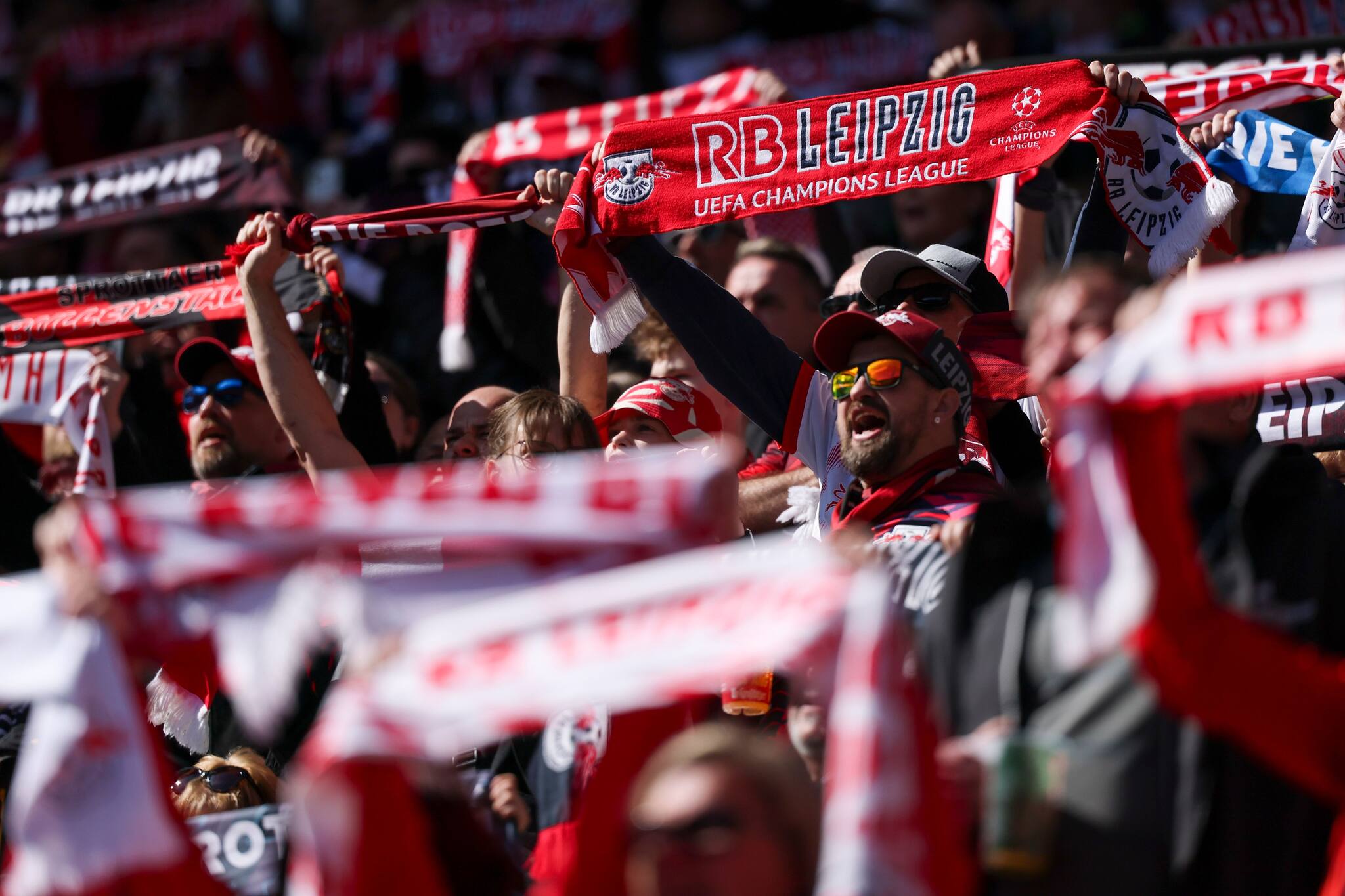 rb-leipzig-h-lt-preise-f-r-dauerkarte-stabil-zahl-der-saisontickets