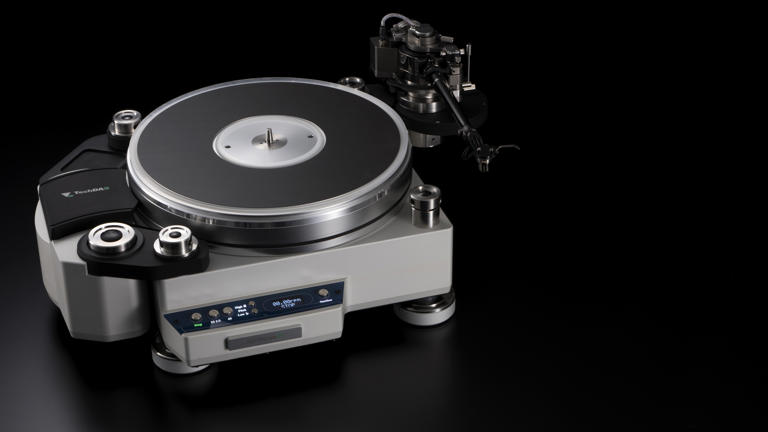 This turntable floats on air like a hovercraft – and you won't believe ...