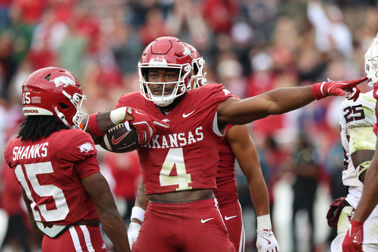 Will Raiders rookie RB Mike Washington Jr. put up numbers in 2026?