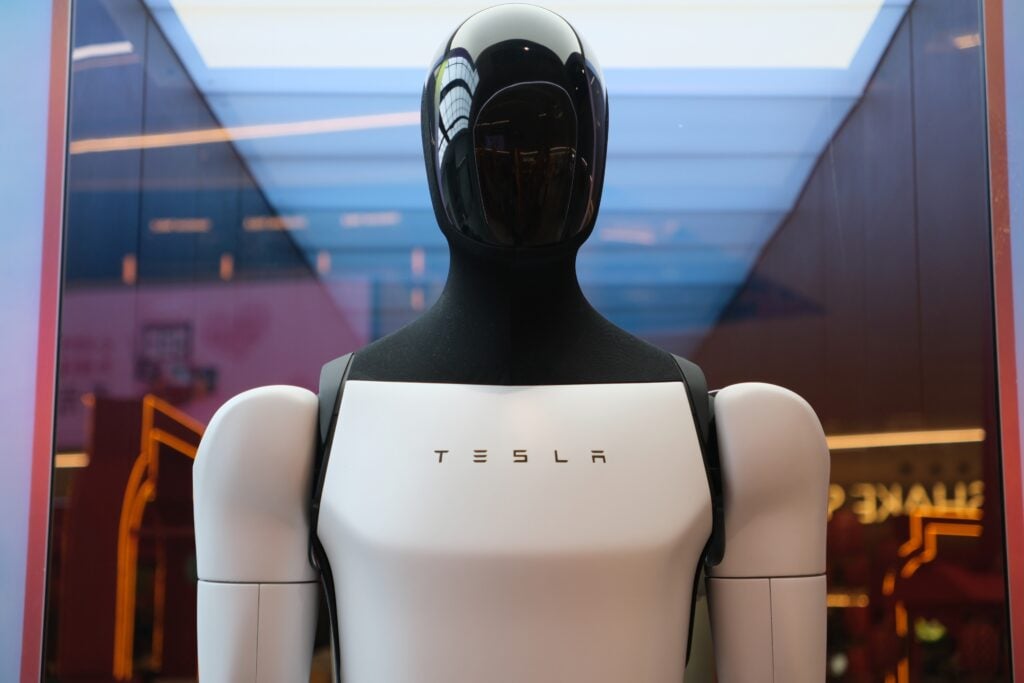 Tesla brings Optimus to Boston Marathon — but China's robots are the ...