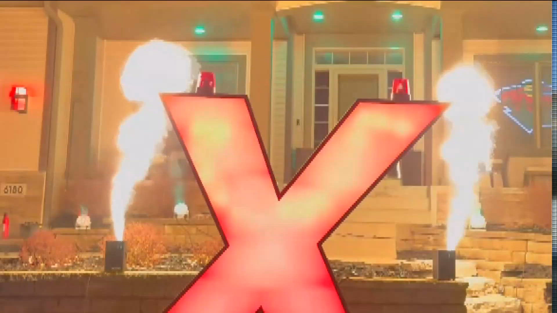 X marks the spot: Man cheers on Wild with massive 'X' sign