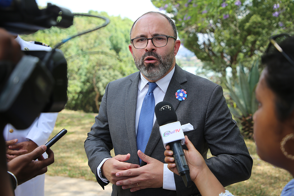 Tentative de déstabilisation - L’ambassade de France dément toute ...