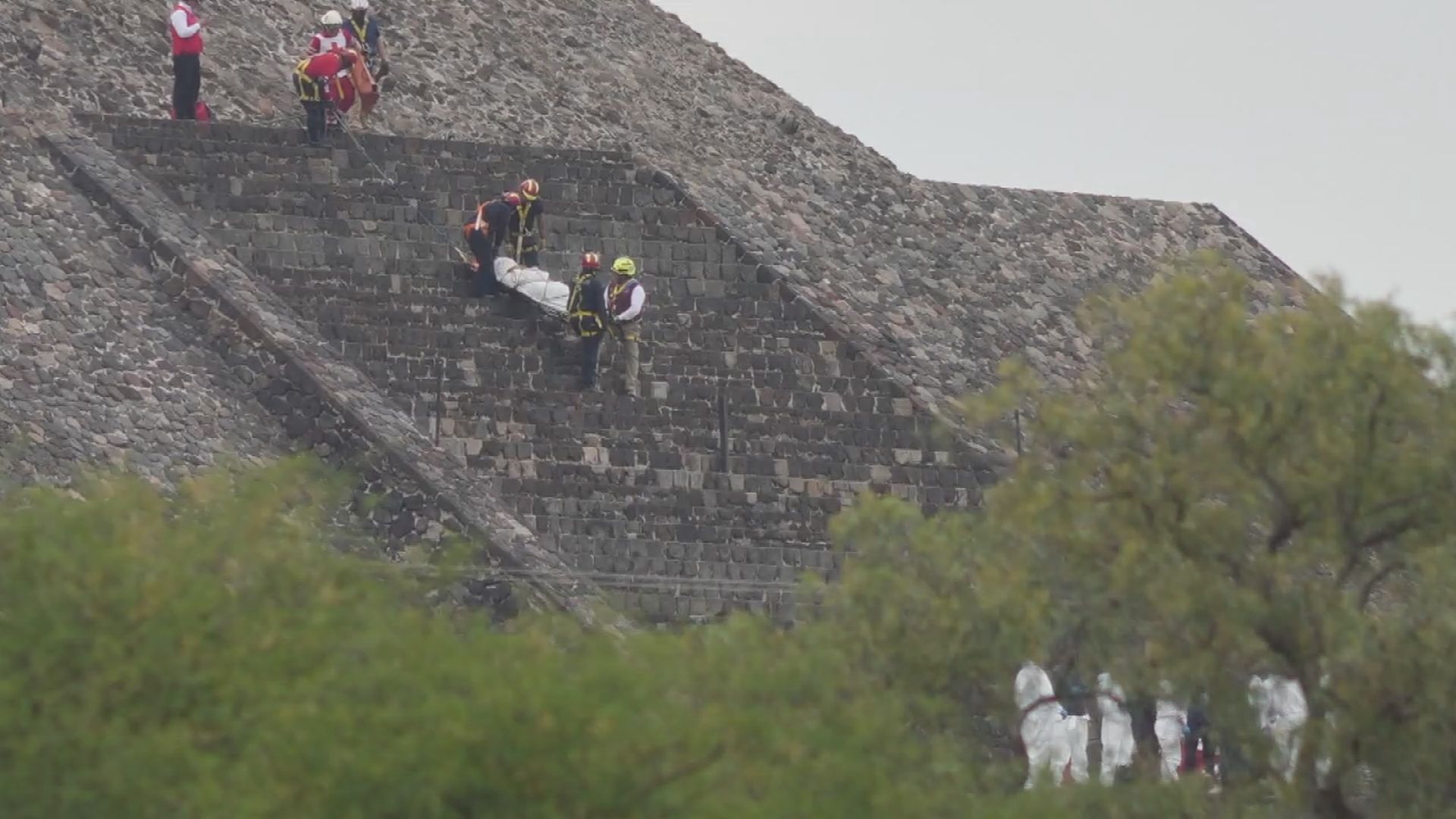 Canadian killed in shooting at Mexico's Teotihuacán pyramids