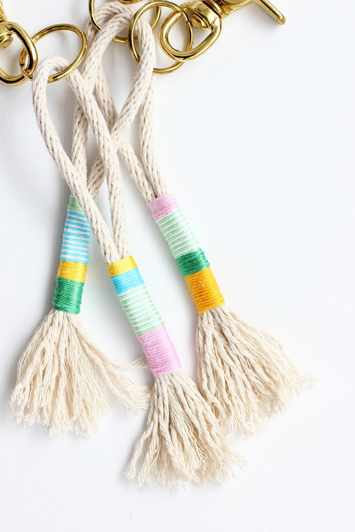 DIY keychains: 35+ ideas to gift or sell