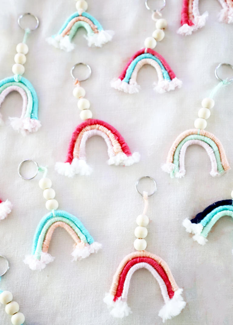 DIY keychains: 35+ ideas to gift or sell