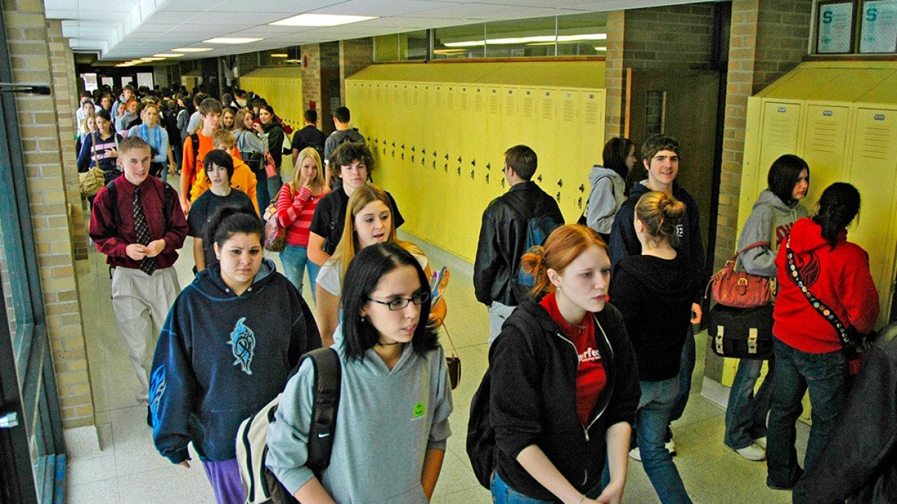 Scammers love to target high school graduates. Here's what parents need ...