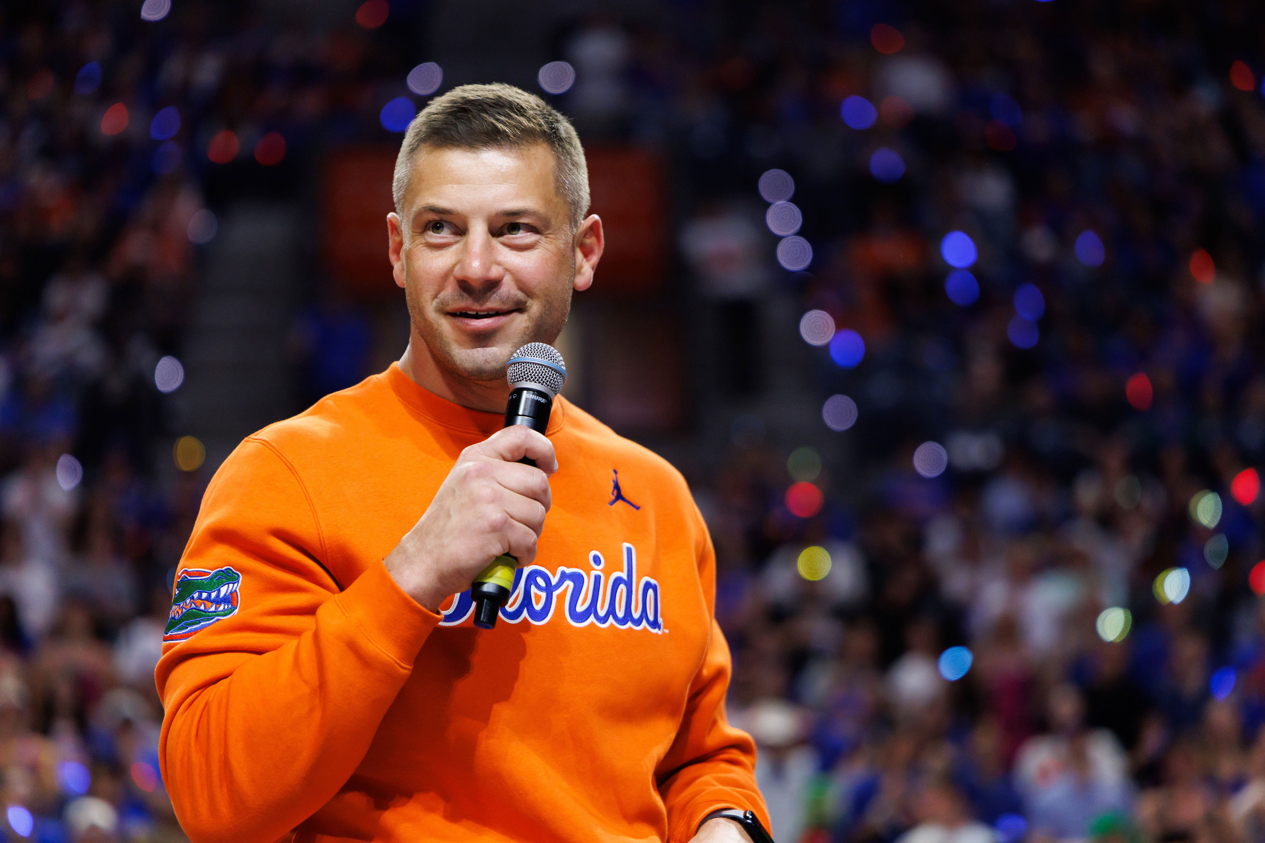 Florida’s Jon Sumrall doesn’t want to hear your phone