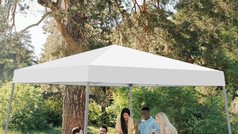 Walmart's $200 pop-up canopy tent is now $90 — 'super easy to set up ...