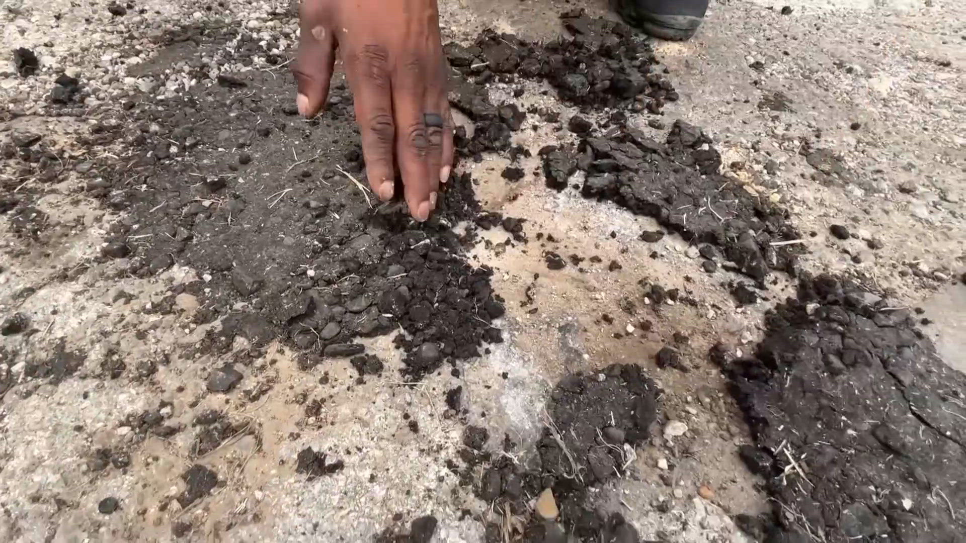 Van Zandt County residents say crumbling roads are an ongoing problem