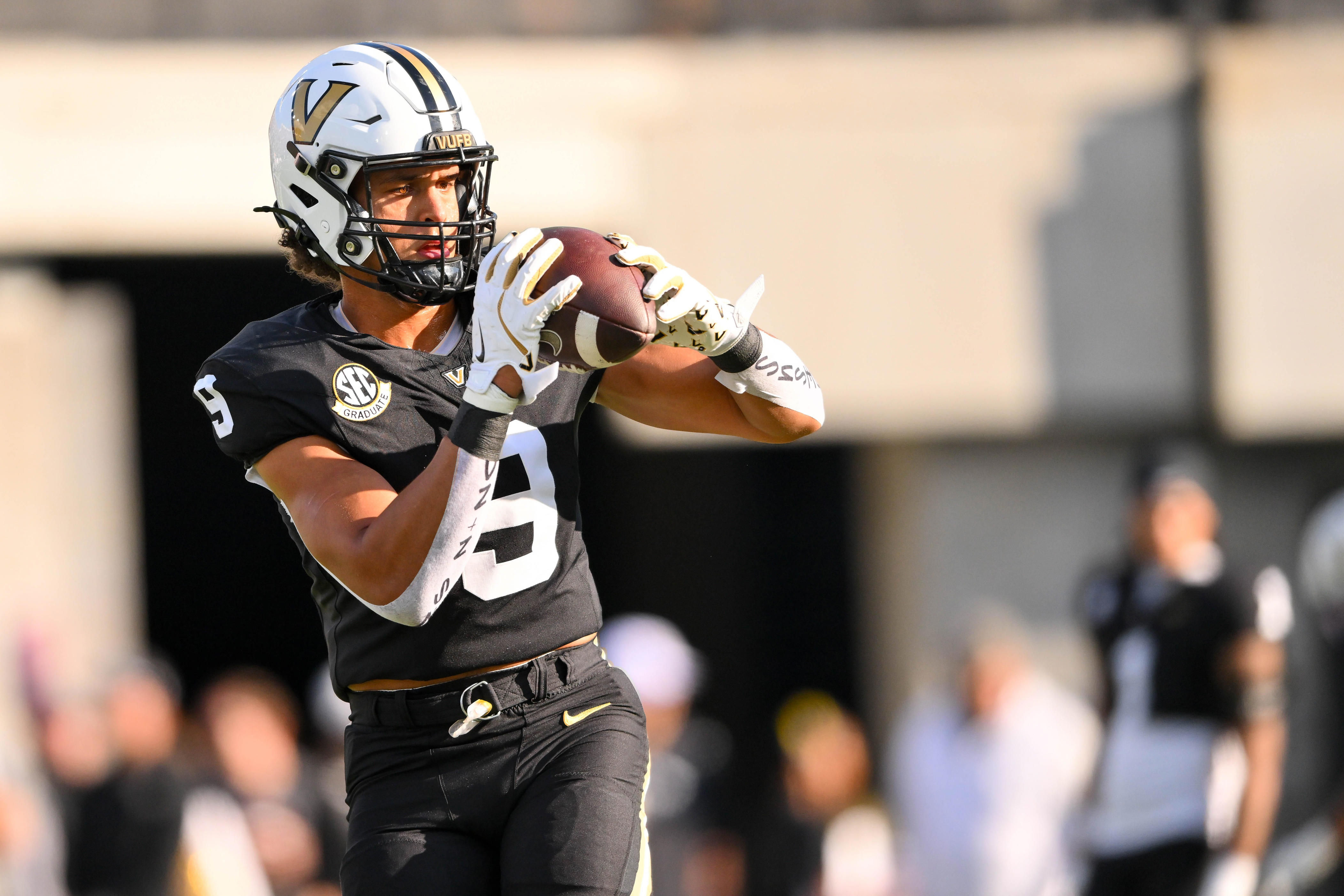 NFL GMs view this tight end as 'incredible fit' for Broncos in draft
