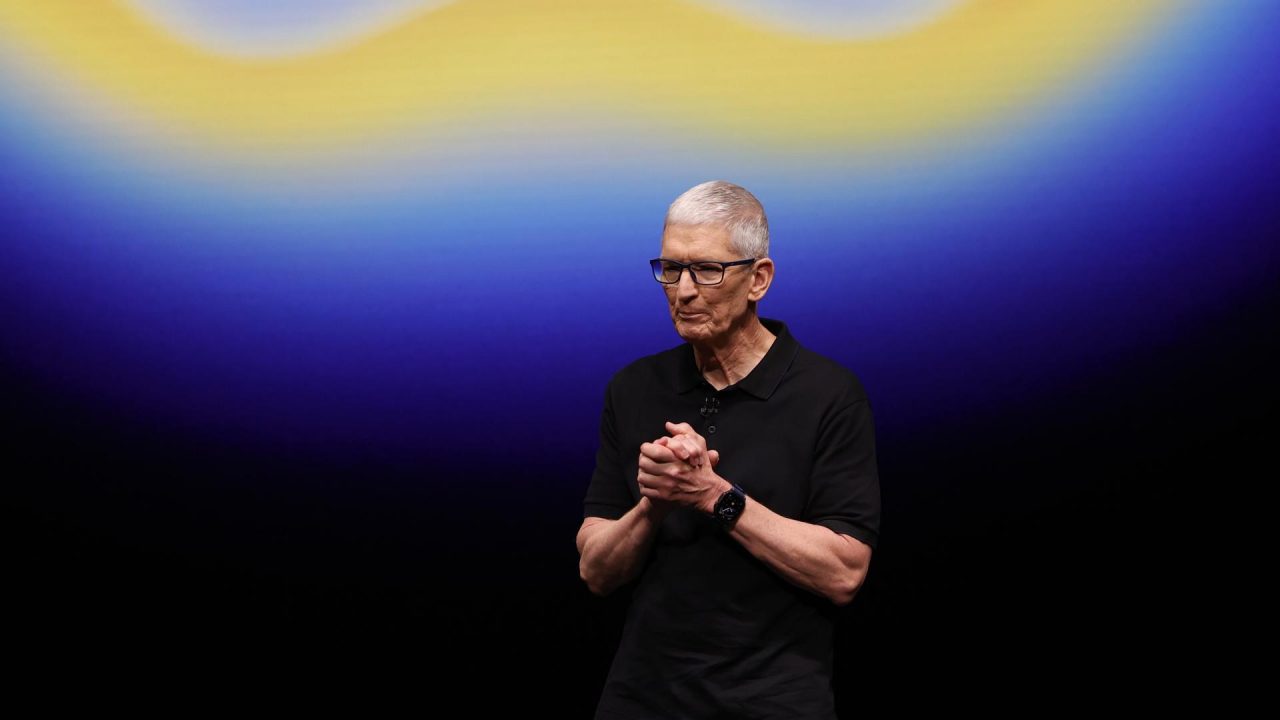 Tim Cook dejará de ser director ejecutivo de Apple el próximo septiembre
