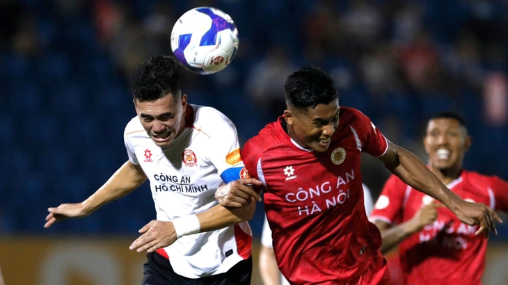 Sóng gió bủa vây Lê Huỳnh Đức