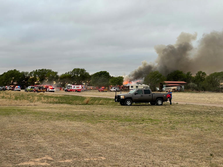 Multiple crews on scene of structure fire in north Lubbock County