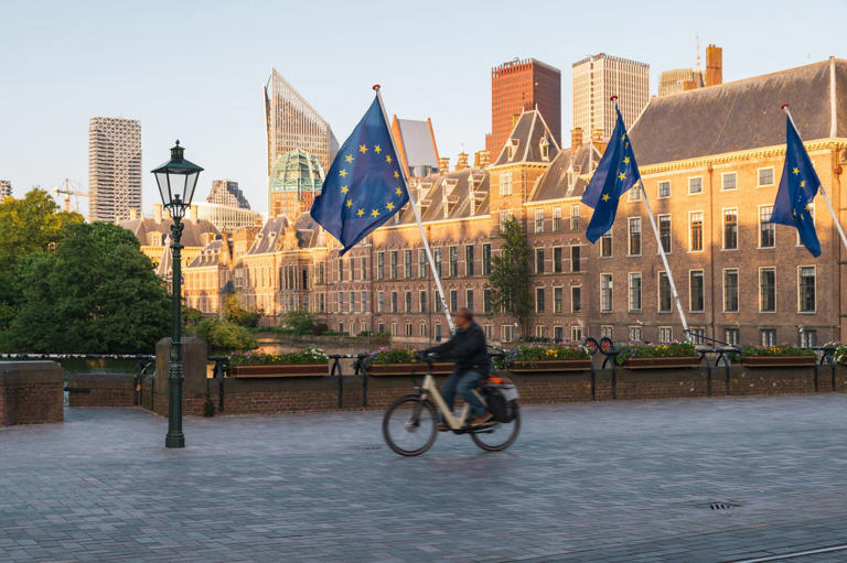 Do US citizens need a visa for Europe? ETIAS is coming in 2026