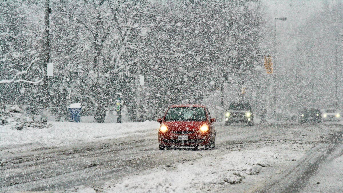Winter storm watch as 12 inches of snow, 60 mph winds approach ...