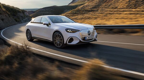 2026 Mercedes-Benz C-Class breaks cover globally; fully electric and ...