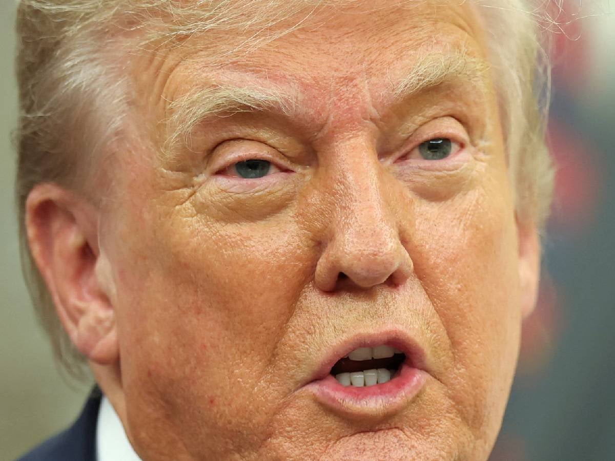 Aranceles de Trump entran en vigor en decenas de países