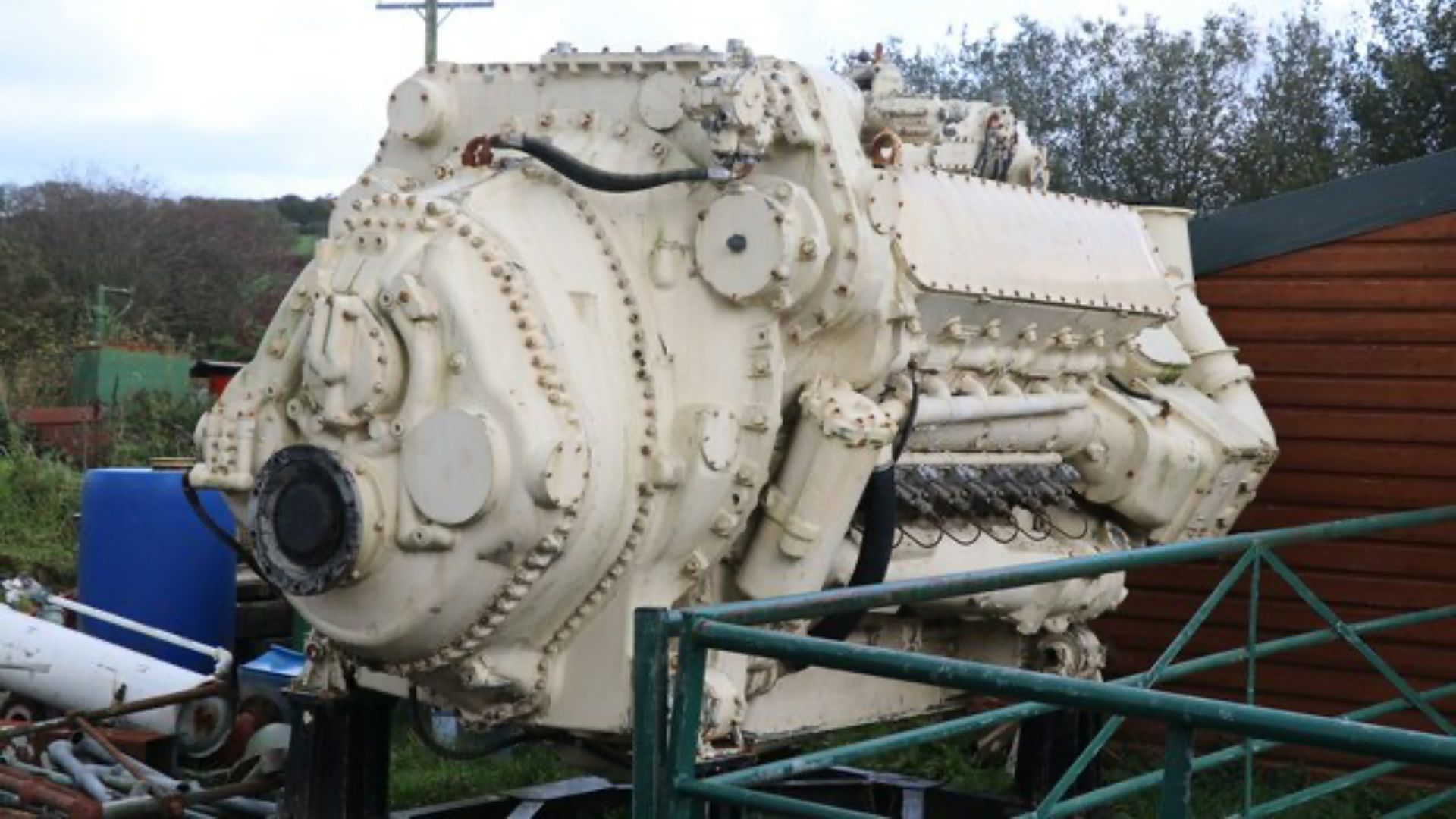 This gargantuan Napier Deltic engine had 18 cylinders and 36 pistons