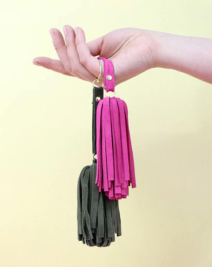 DIY keychains: 35+ ideas to gift or sell