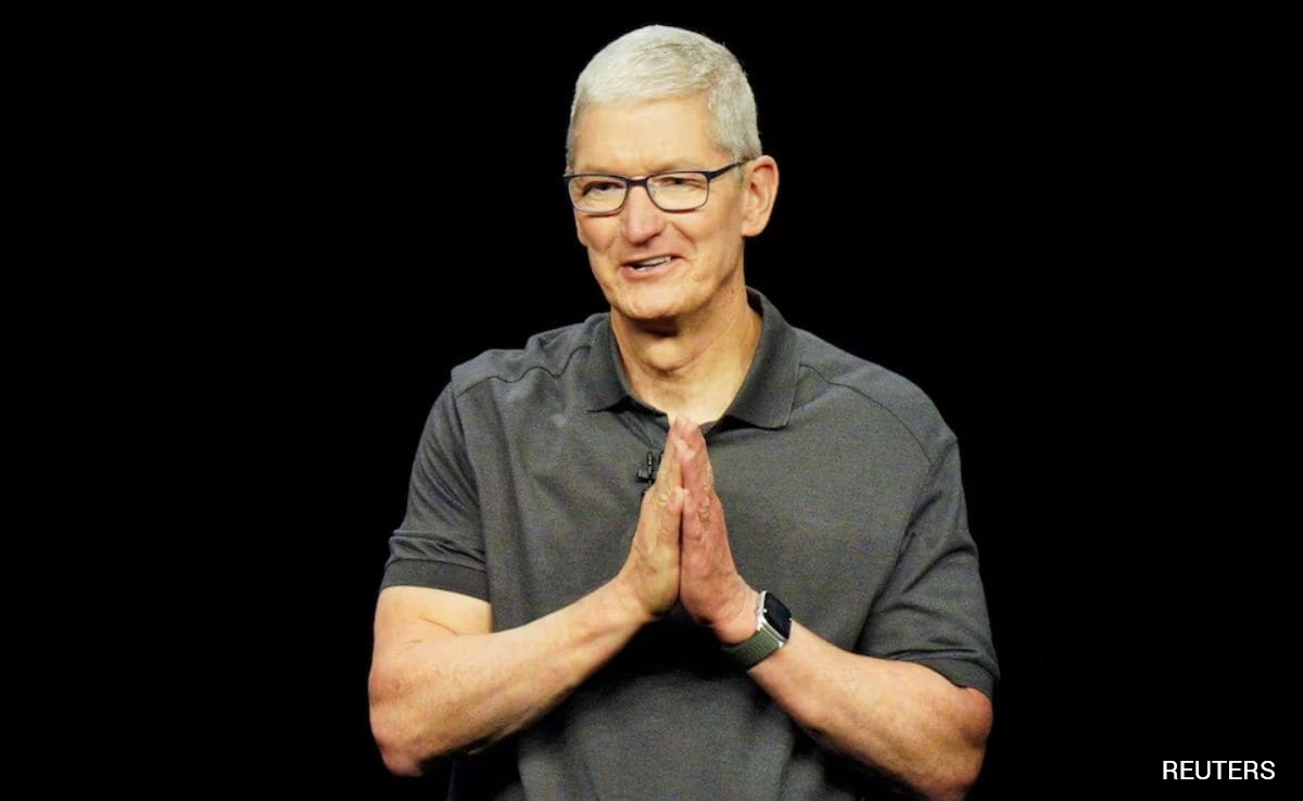 Fewer new launches, bigger revenue: How Tim Cook filled Steve Jobs' shoes