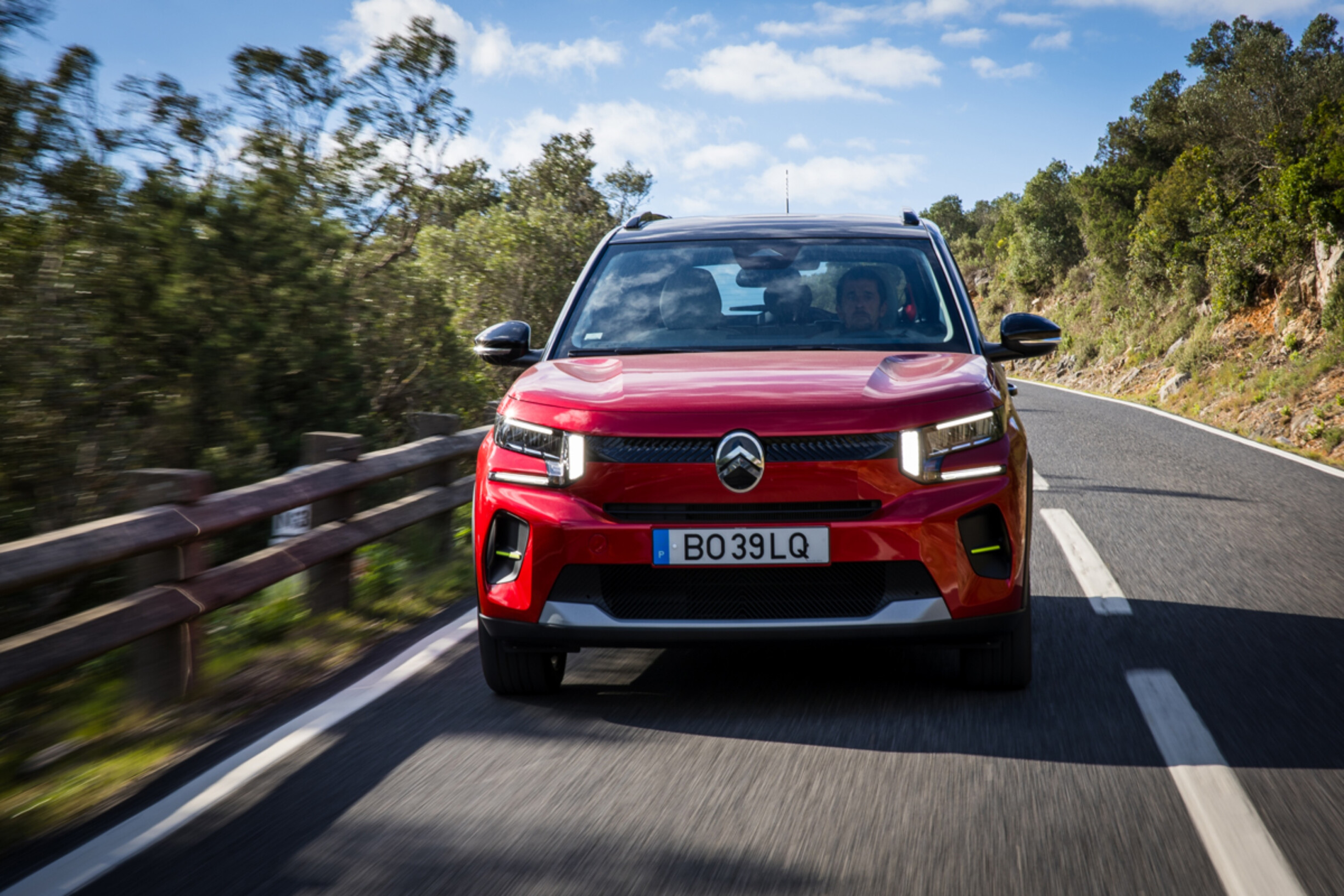Versão mais acessível do Citroën C3 elétrico custa 17 990€