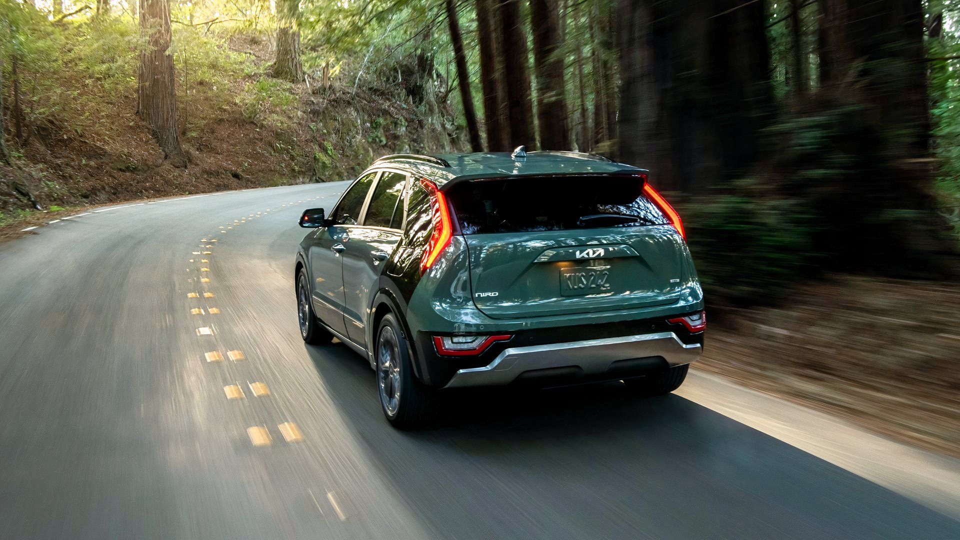 The hybrid SUV that quietly beats 50 MPG without a plug