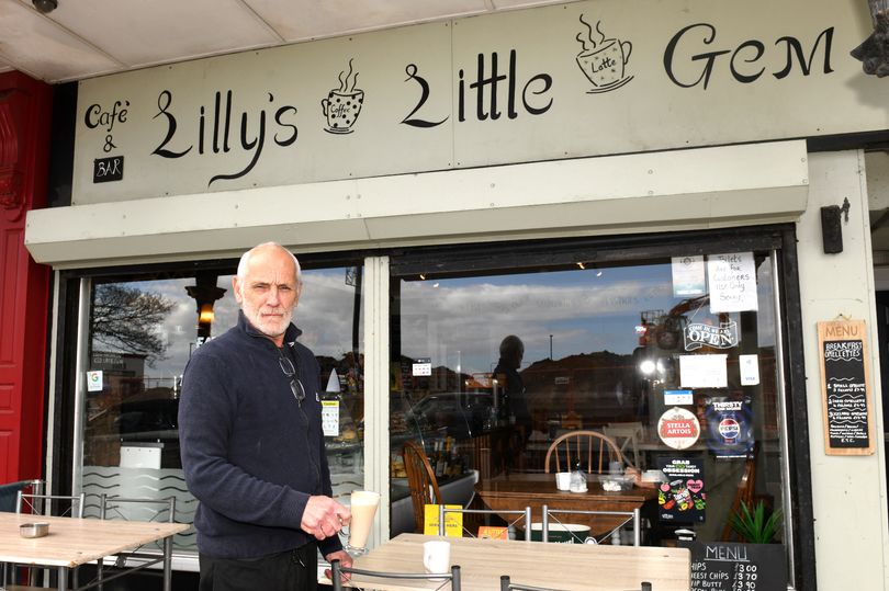 More signage coming as Alexandra Road businesses express frustration ...