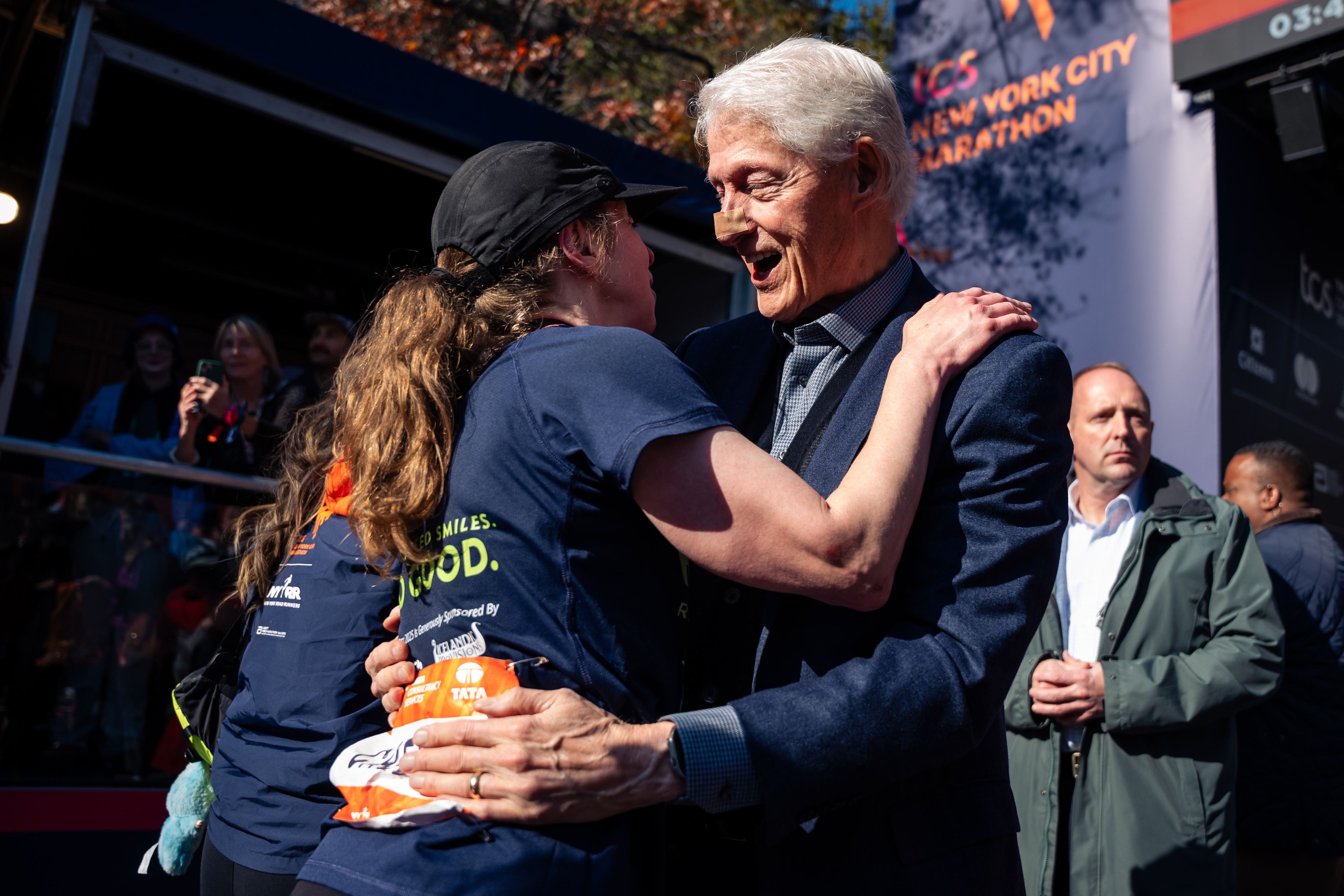 Chelsea Clinton runs Boston Marathon under pseudonym