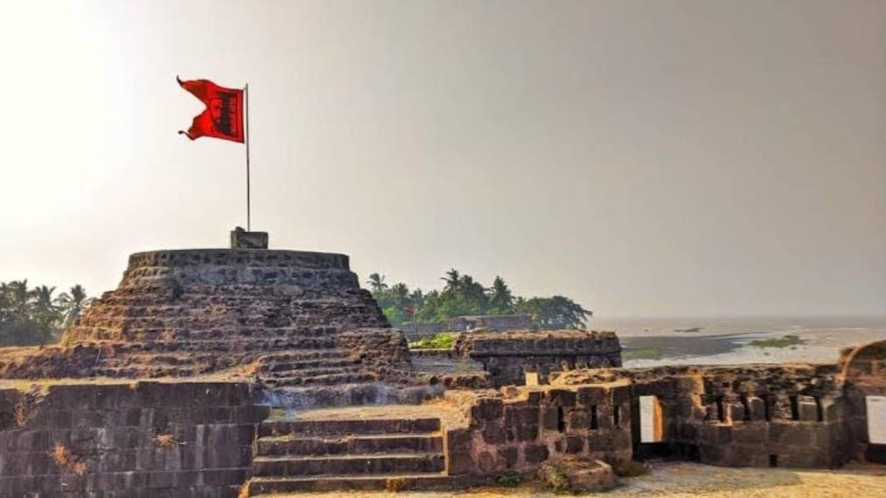 Do you travel to explore history? Check out these 5 offbeat forts in ...