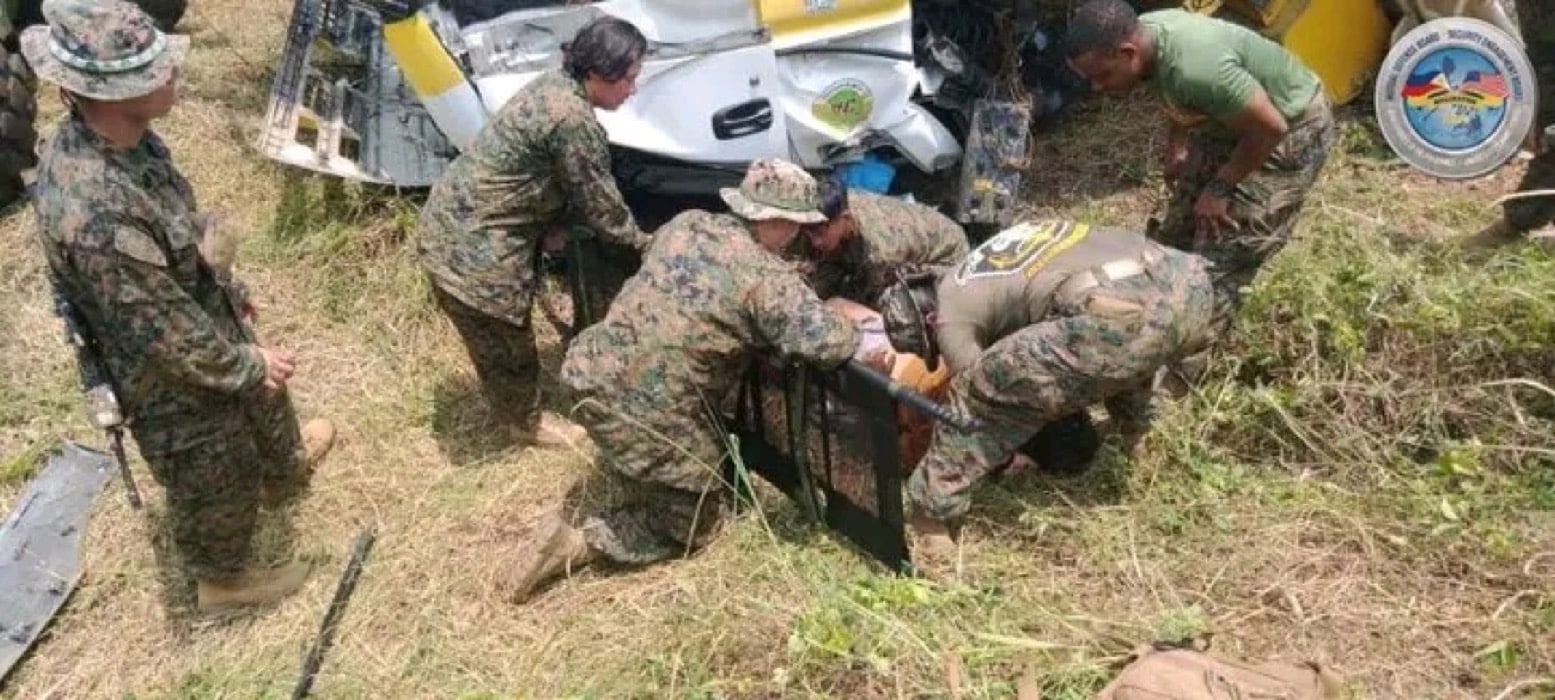 Balikatan troops rescue 6 in Cagayan truck crash