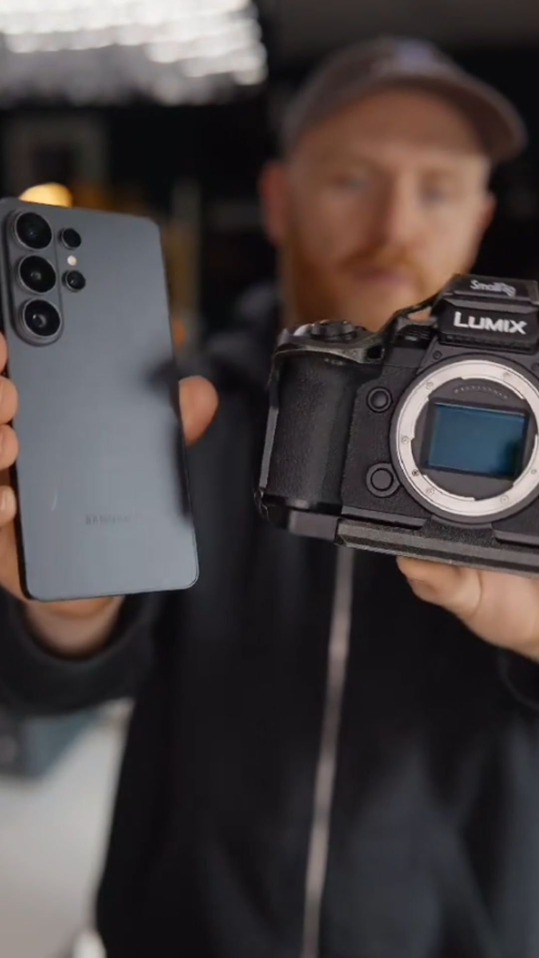 Camera vs. phone Lumix S1II or S26 Ultra comparison